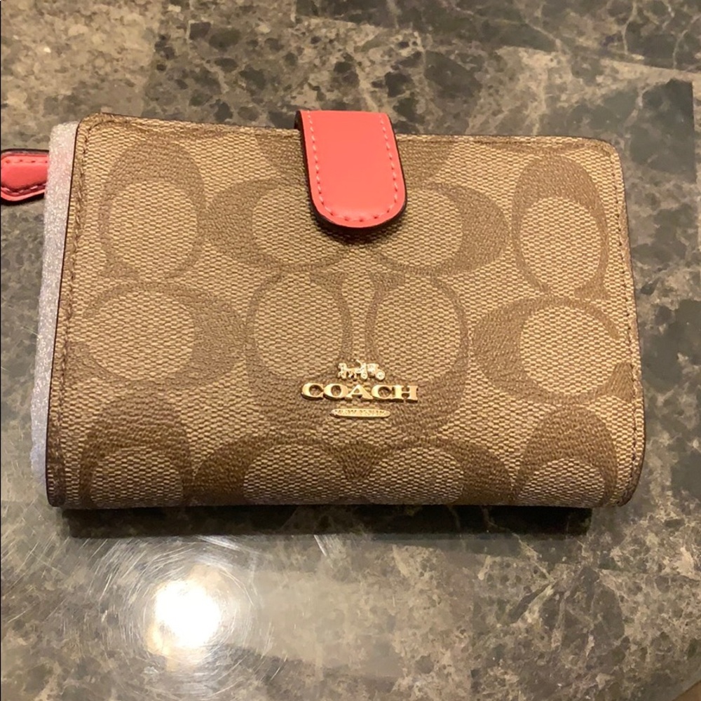 NWT Coach Wallet